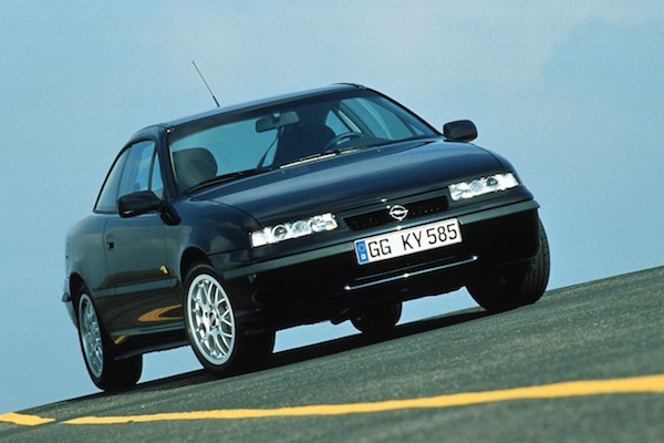 Историята на Opel Calibra: последното култово спортно купе от Рюселсхайм
Историята на Opel Calibra: последното култово спортно купе от Рюселсхайм